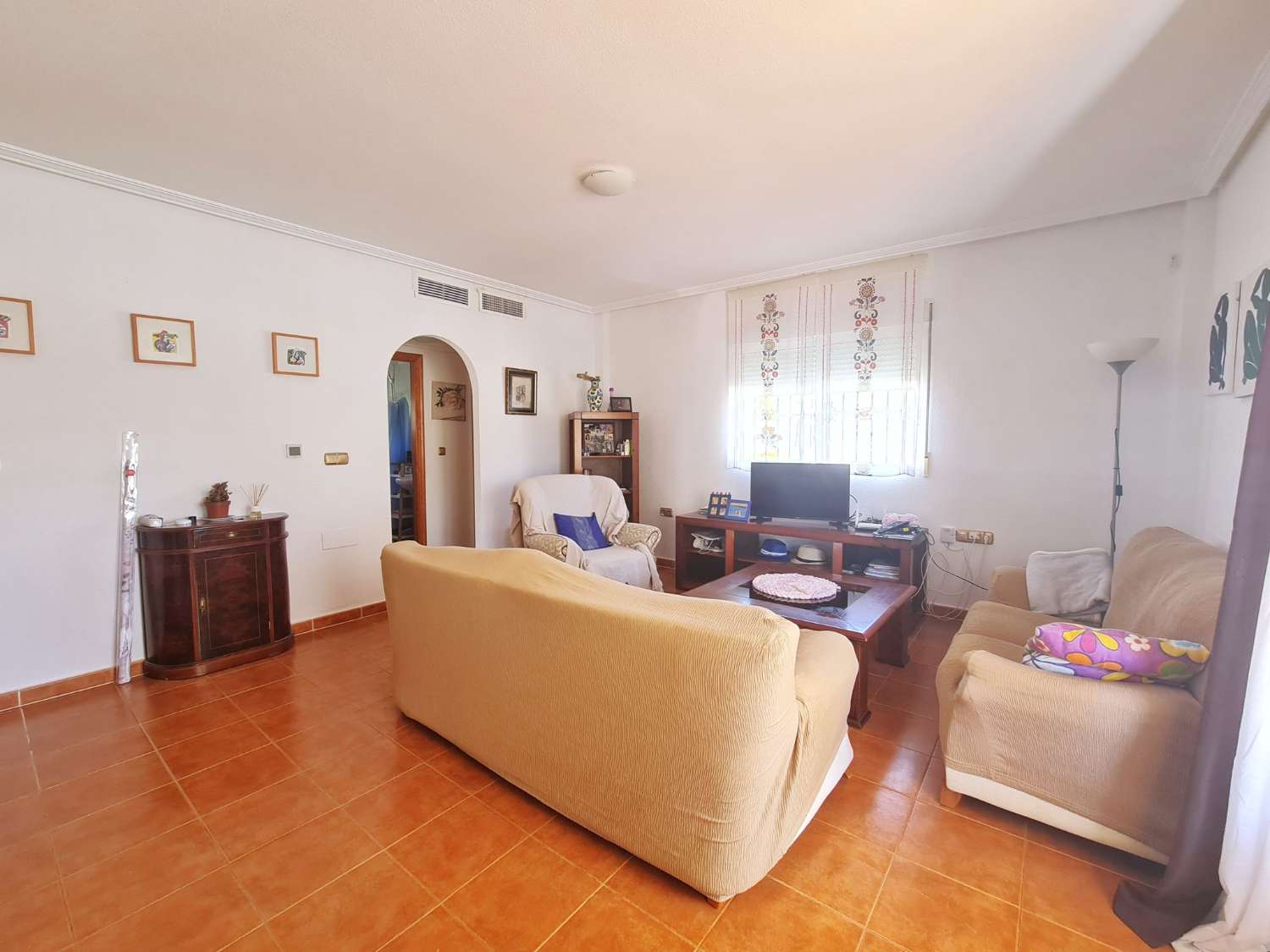 Detached Villa with Separate Apartment and Private Pool in La Zenia